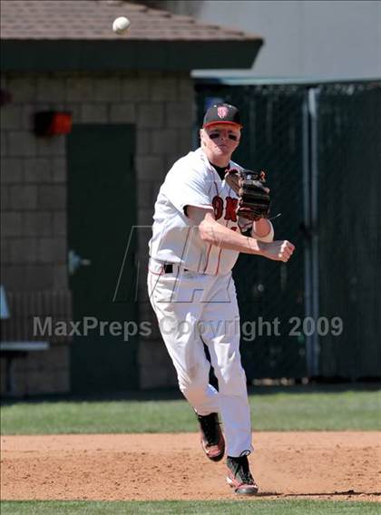 Thumbnail 3 in Don Bosco Prep vs. Spanish Fork (Anderson Bat National Classic) photogallery.