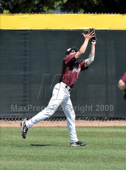 Thumbnail 2 in Don Bosco Prep vs. Spanish Fork (Anderson Bat National Classic) photogallery.