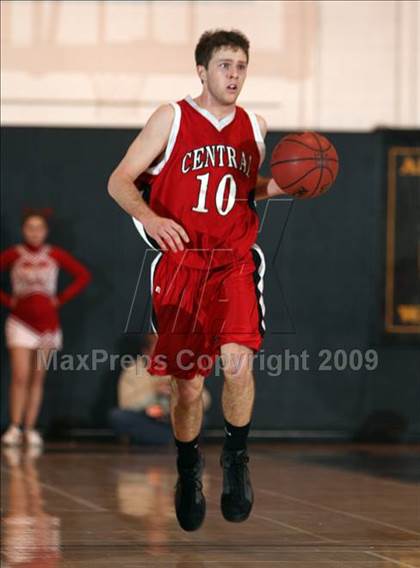 Thumbnail 2 in Grand Junction Central vs. Arapahoe (5A 2nd Round) photogallery.