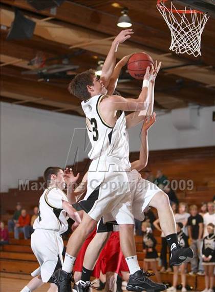 Thumbnail 1 in Grand Junction Central vs. Arapahoe (5A 2nd Round) photogallery.