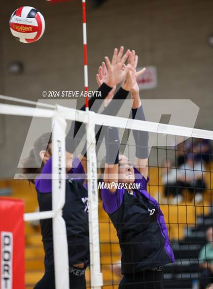 Thumbnail 1 in Douglas County @ Regis Jesuit photogallery.