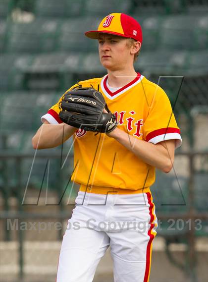 Thumbnail 2 in Jesuit @ Tokay photogallery.
