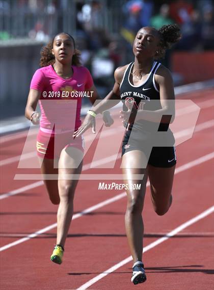 Thumbnail 1 in CIF NCS Meet of Champions (Girls 200 Meter) photogallery.