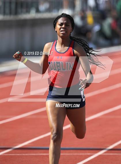 Thumbnail 1 in CIF NCS Meet of Champions (Girls 200 Meter) photogallery.