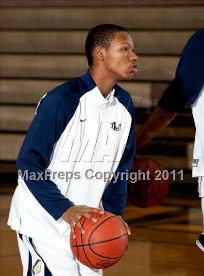 Thumbnail 2 in Lloyd Memorial vs. Holy Cross (Touchtone All A Classic Semifinal) photogallery.