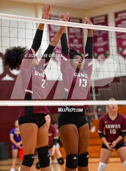 Thumbnail 1 in Center @ Jefferson JV photogallery.