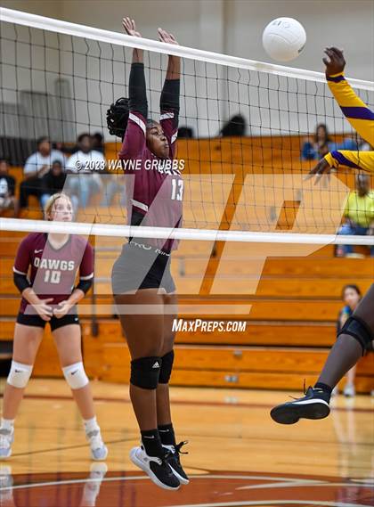 Thumbnail 1 in Center @ Jefferson JV photogallery.