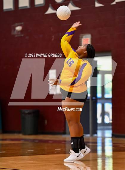 Thumbnail 3 in Center @ Jefferson JV photogallery.