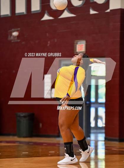 Thumbnail 2 in Center @ Jefferson JV photogallery.