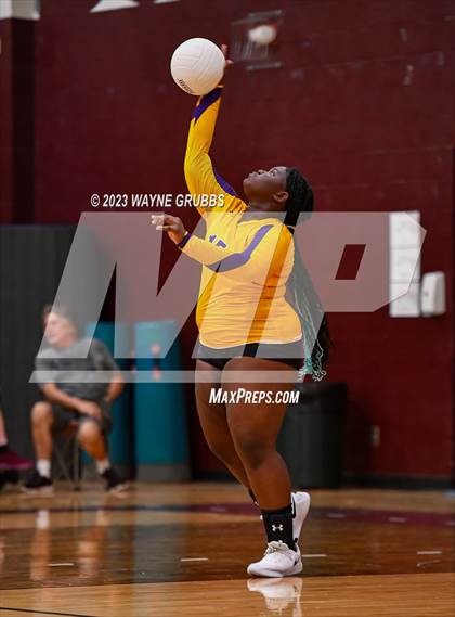 Thumbnail 3 in Center @ Jefferson JV photogallery.