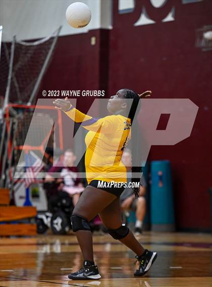 Thumbnail 3 in Center @ Jefferson JV photogallery.