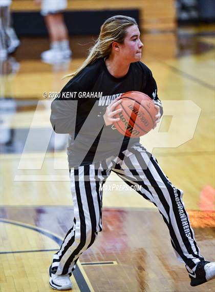 Thumbnail 1 in Noblesville vs. Western photogallery.