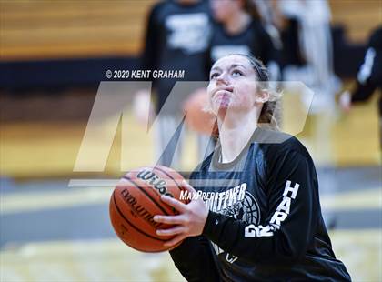 Thumbnail 1 in Noblesville vs. Western photogallery.
