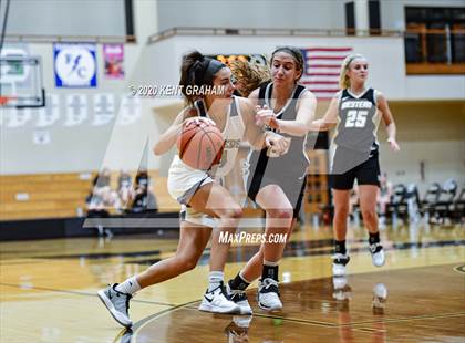 Thumbnail 1 in Noblesville vs. Western photogallery.