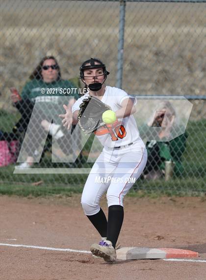 Thumbnail 1 in Fisher Catholic vs Amanda-Clearcreek photogallery.