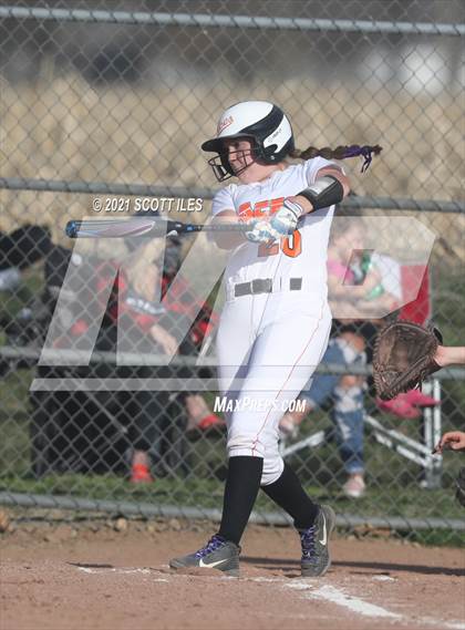 Thumbnail 3 in Fisher Catholic vs Amanda-Clearcreek photogallery.
