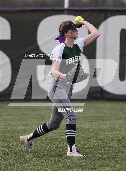 Thumbnail 3 in Fisher Catholic vs Amanda-Clearcreek photogallery.