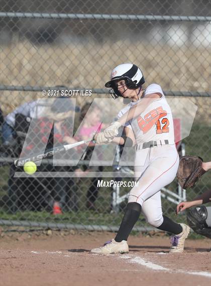 Thumbnail 1 in Fisher Catholic vs Amanda-Clearcreek photogallery.