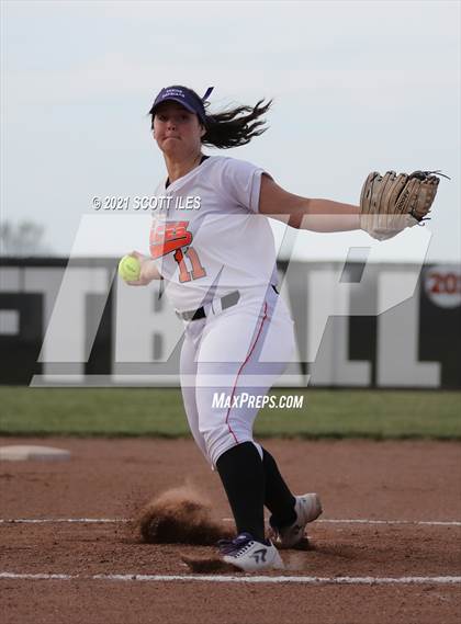 Thumbnail 1 in Fisher Catholic vs Amanda-Clearcreek photogallery.