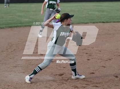 Thumbnail 3 in Fisher Catholic vs Amanda-Clearcreek photogallery.