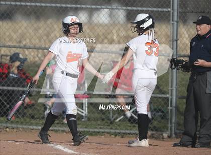 Thumbnail 2 in Fisher Catholic vs Amanda-Clearcreek photogallery.