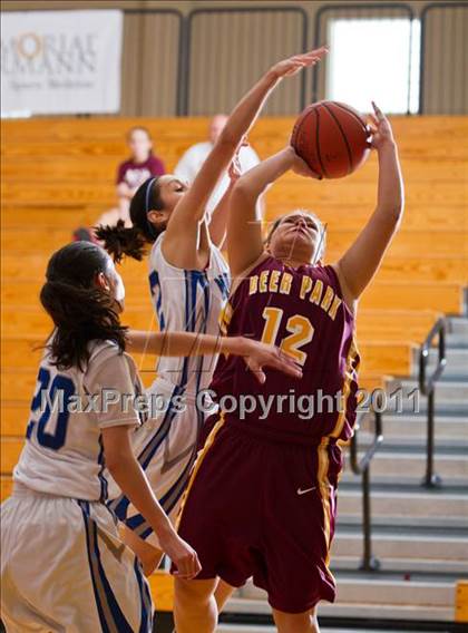 Thumbnail 2 in Deer Park vs Jay [John] (McDonald's Texas Invitational) photogallery.