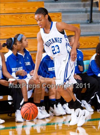 Thumbnail 3 in Deer Park vs Jay [John] (McDonald's Texas Invitational) photogallery.