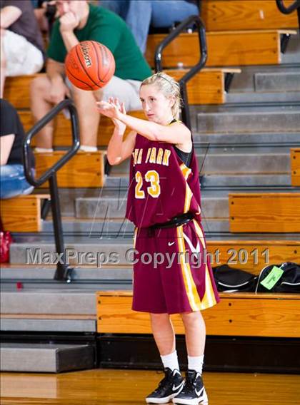 Thumbnail 3 in Deer Park vs Jay [John] (McDonald's Texas Invitational) photogallery.