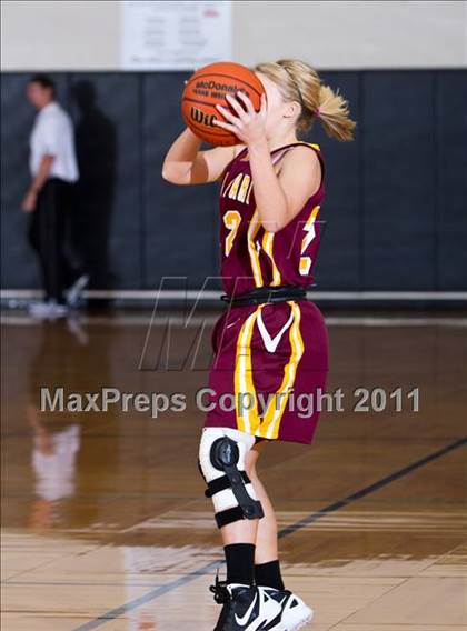Thumbnail 2 in Deer Park vs Jay [John] (McDonald's Texas Invitational) photogallery.