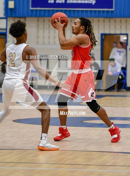 Thumbnail 2 in Herndon @ Oakton (Rebel Round Ball Classic) photogallery.