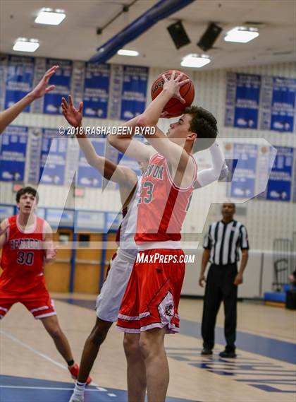 Thumbnail 2 in Herndon @ Oakton (Rebel Round Ball Classic) photogallery.