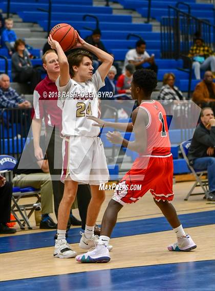 Thumbnail 1 in Herndon @ Oakton (Rebel Round Ball Classic) photogallery.