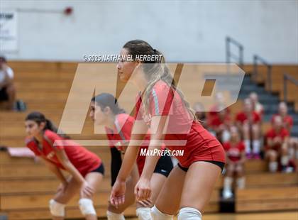 Thumbnail 2 in Hawaii Prep vs Konawaena photogallery.