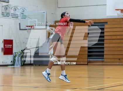Thumbnail 2 in Hawaii Prep vs Konawaena photogallery.