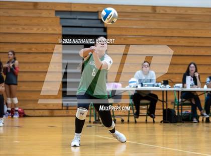 Thumbnail 3 in Hawaii Prep vs Konawaena photogallery.