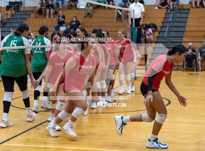 Thumbnail 2 in Hawaii Prep vs Konawaena photogallery.
