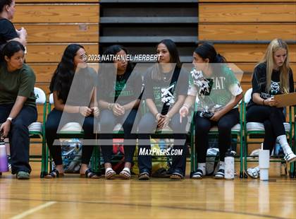 Thumbnail 3 in Hawaii Prep vs Konawaena photogallery.