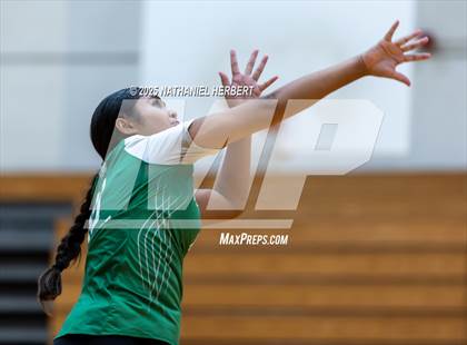 Thumbnail 2 in Hawaii Prep vs Konawaena photogallery.