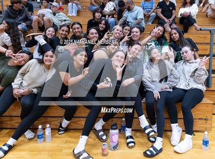 Thumbnail 3 in Hawaii Prep vs Konawaena photogallery.