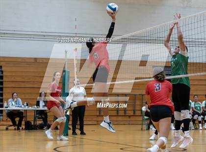 Thumbnail 3 in Hawaii Prep vs Konawaena photogallery.