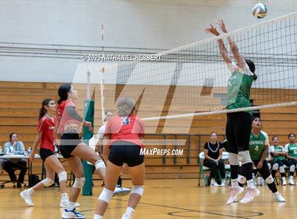 Thumbnail 2 in Hawaii Prep vs Konawaena photogallery.