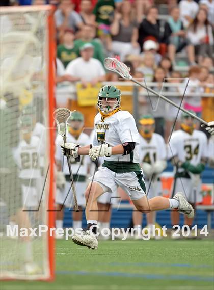 Thumbnail 2 in Yorktown vs. Lynbrook (NYSPHSAA Class B Semifinal) photogallery.