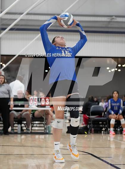 Thumbnail 2 in Caldwell vs. Cedar Creek (Legends Invitational) photogallery.