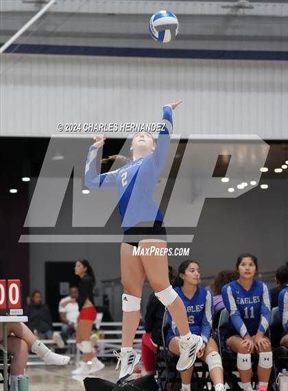 Thumbnail 2 in Caldwell vs. Cedar Creek (Legends Invitational) photogallery.