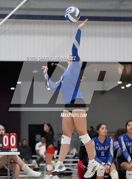Thumbnail 1 in Caldwell vs. Cedar Creek (Legends Invitational) photogallery.