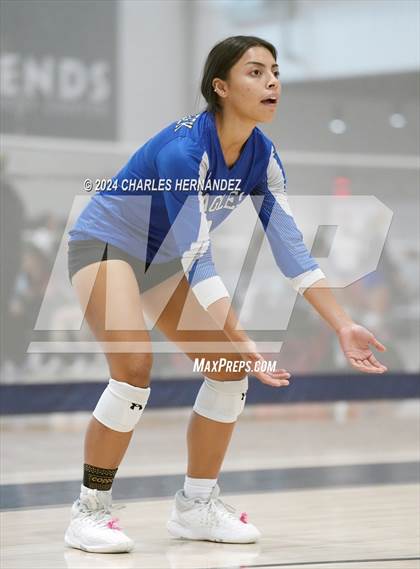Thumbnail 3 in Caldwell vs. Cedar Creek (Legends Invitational) photogallery.