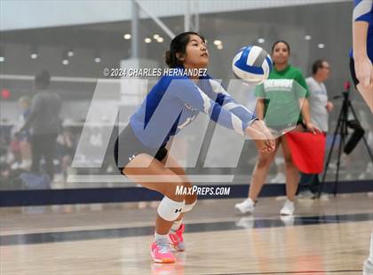 Thumbnail 3 in Caldwell vs. Cedar Creek (Legends Invitational) photogallery.