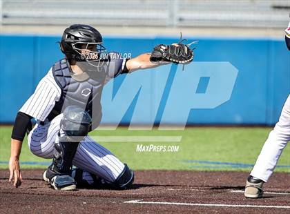 Thumbnail 2 in Peaster vs Arlington Heights (Weatherford JV Tournament) photogallery.
