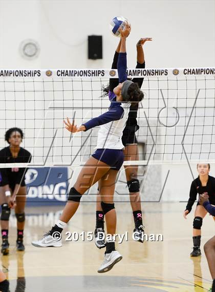 Thumbnail 1 in Desert vs. Summit (CIF SS D4A Final) photogallery.