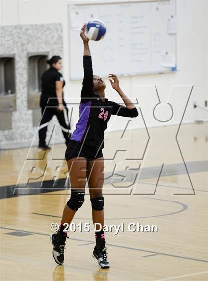 Thumbnail 1 in Desert vs. Summit (CIF SS D4A Final) photogallery.